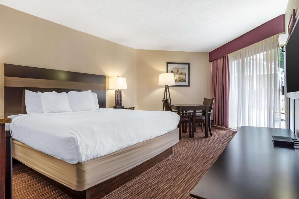 Best Western Oak Manor Image 24