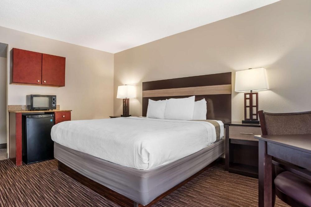 Best Western Oak Manor Image 31